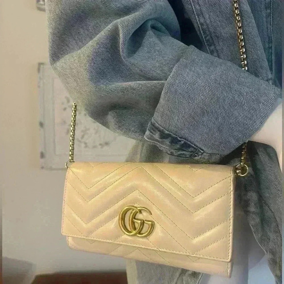 Authentic GUCCI MARMOT WALLET-CROSSBODY MINI BAG IVORY - Picture 4 of 16